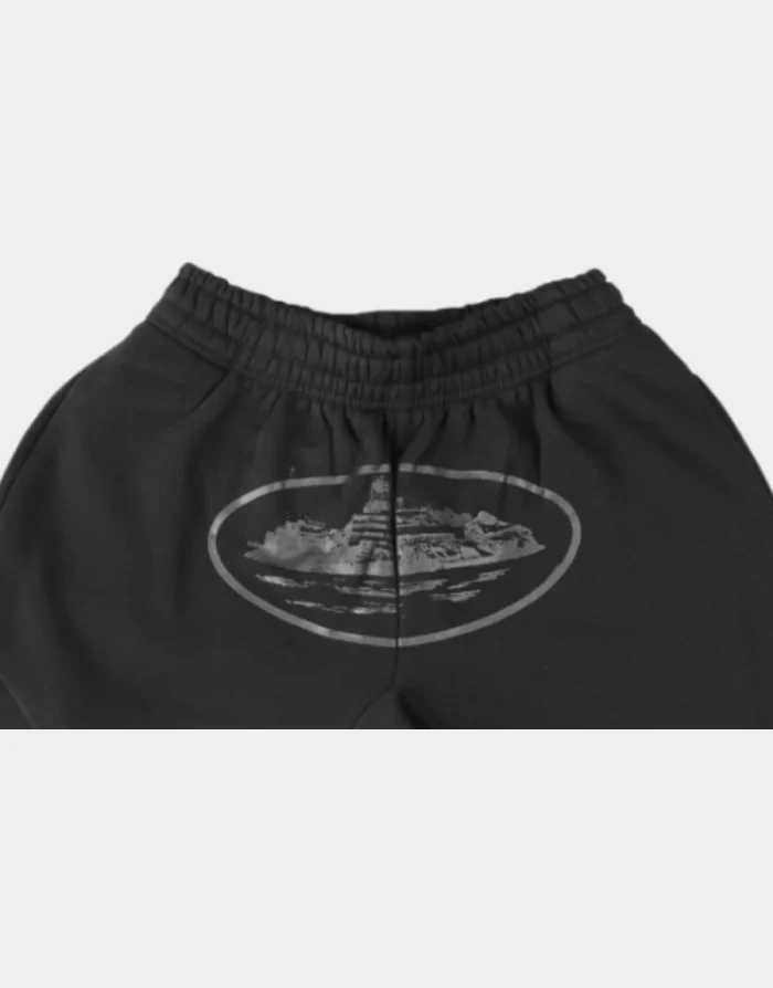 Corteiz Alcatraz Shorts Triple Black